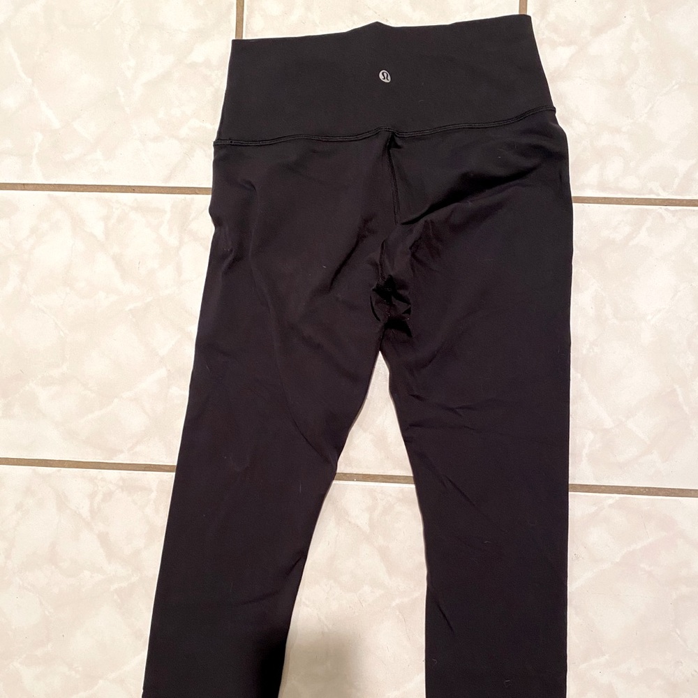 Lululemon Wunder Under 7/8 length.